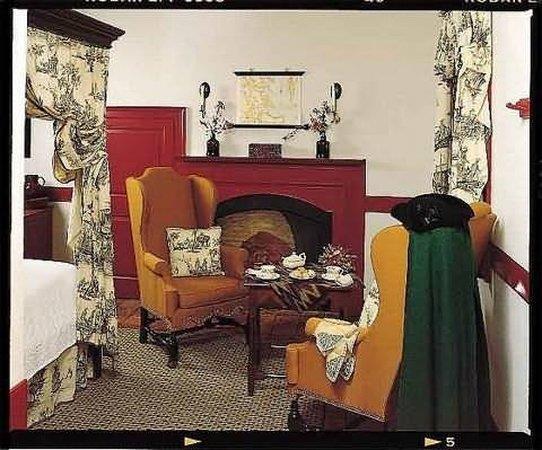 The Colonial Houses - A Colonial Williamsburg Hotel Phòng bức ảnh